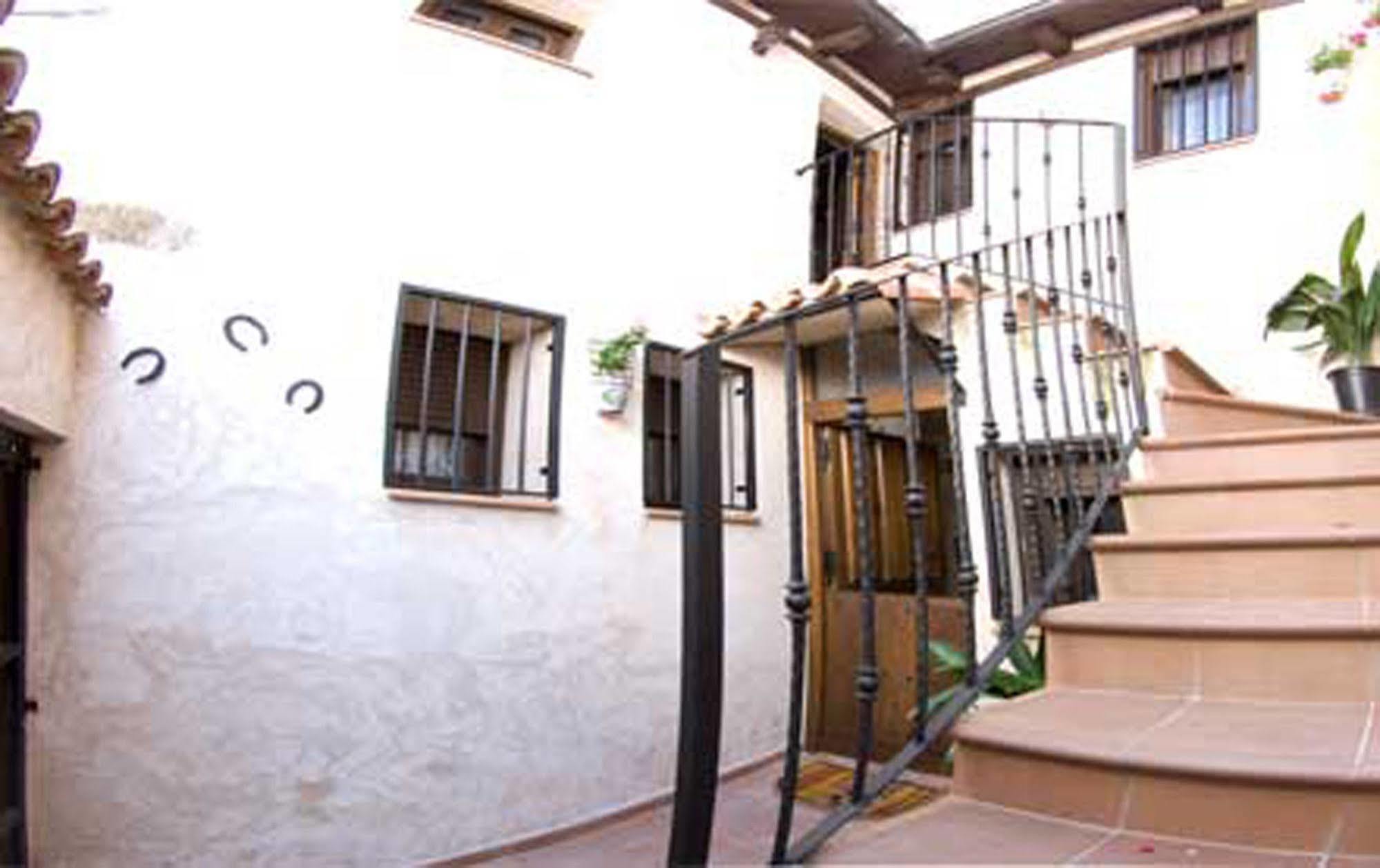 Apartamentos Valle Del Jerte El Huerto Del Cura Cabezuela Del Valle Ngoại thất bức ảnh